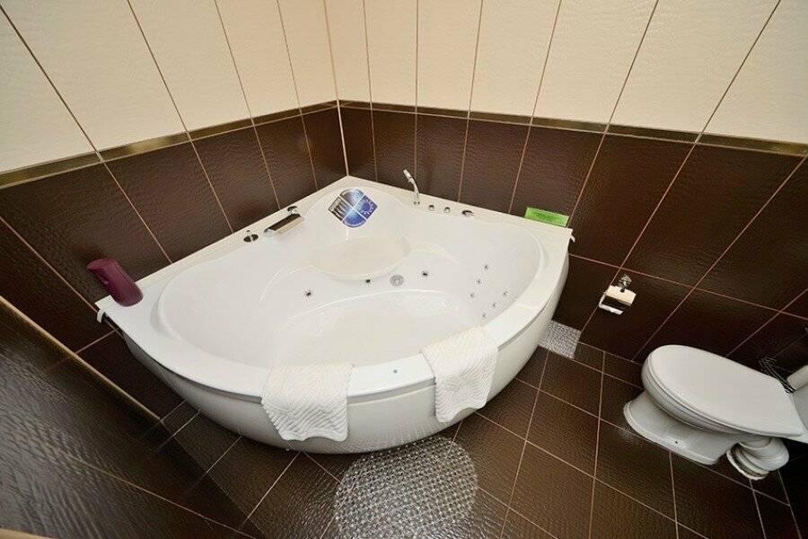 Фотографии номера Люкс с гидромассажной ванной в Хостеле Тверская 5 Москва